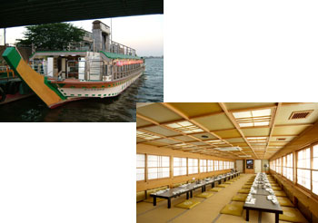 船着場の屋形船全形　屋形船は三十畳敷の純和風大広間
